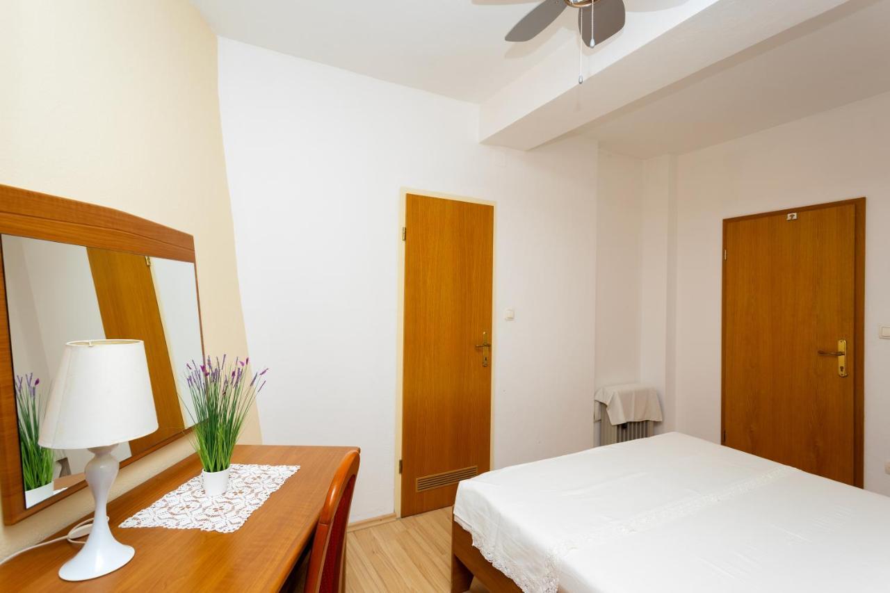 Balic Apartments - Zf Hvar Hvar Town Esterno foto