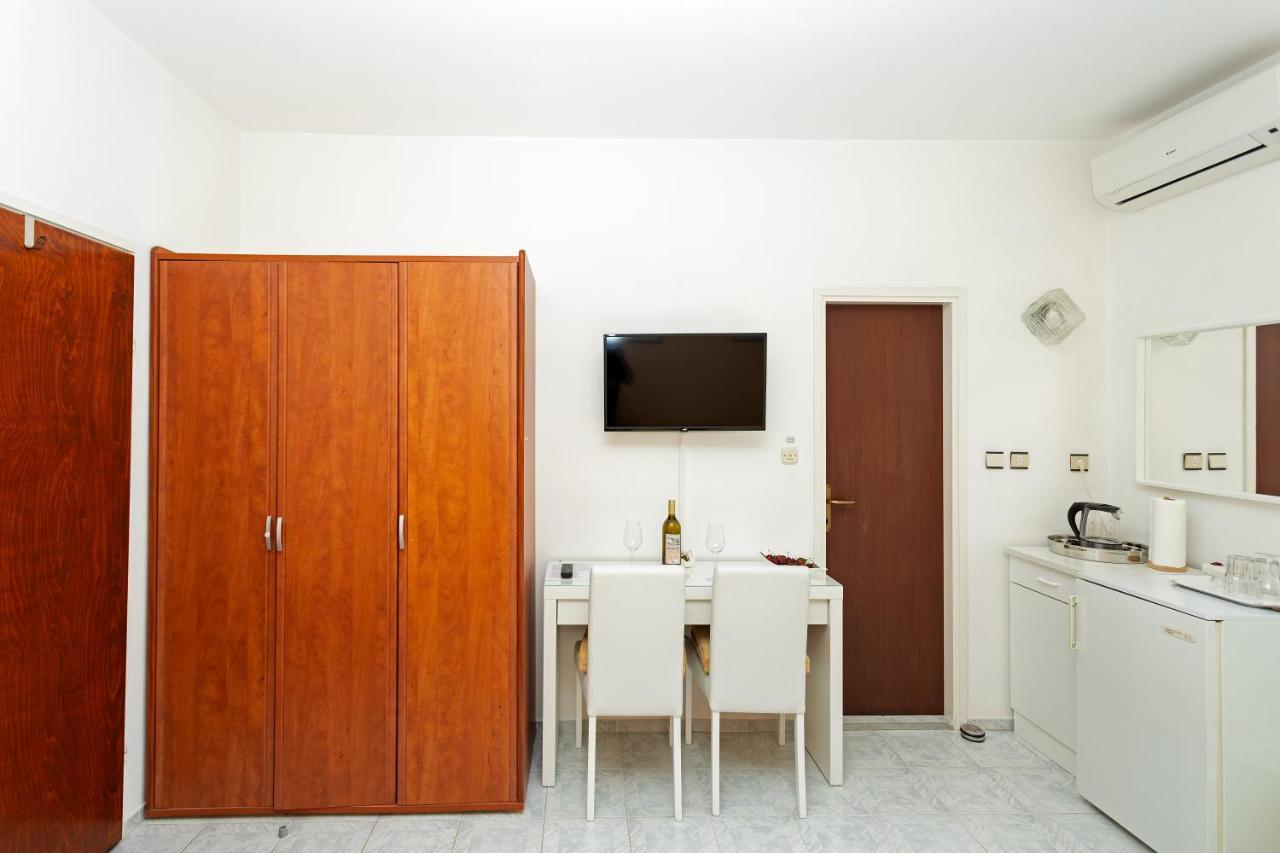 Balic Apartments - Zf Hvar Hvar Town Esterno foto