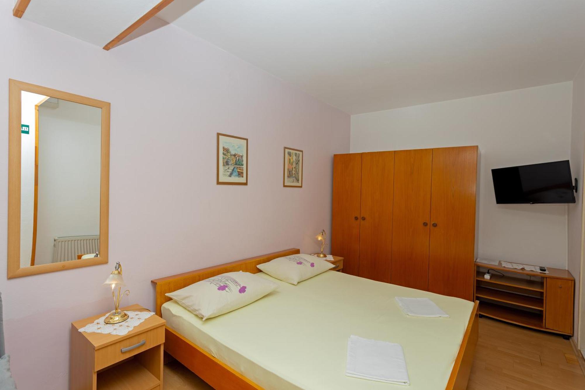 Balic Apartments - Zf Hvar Hvar Town Esterno foto
