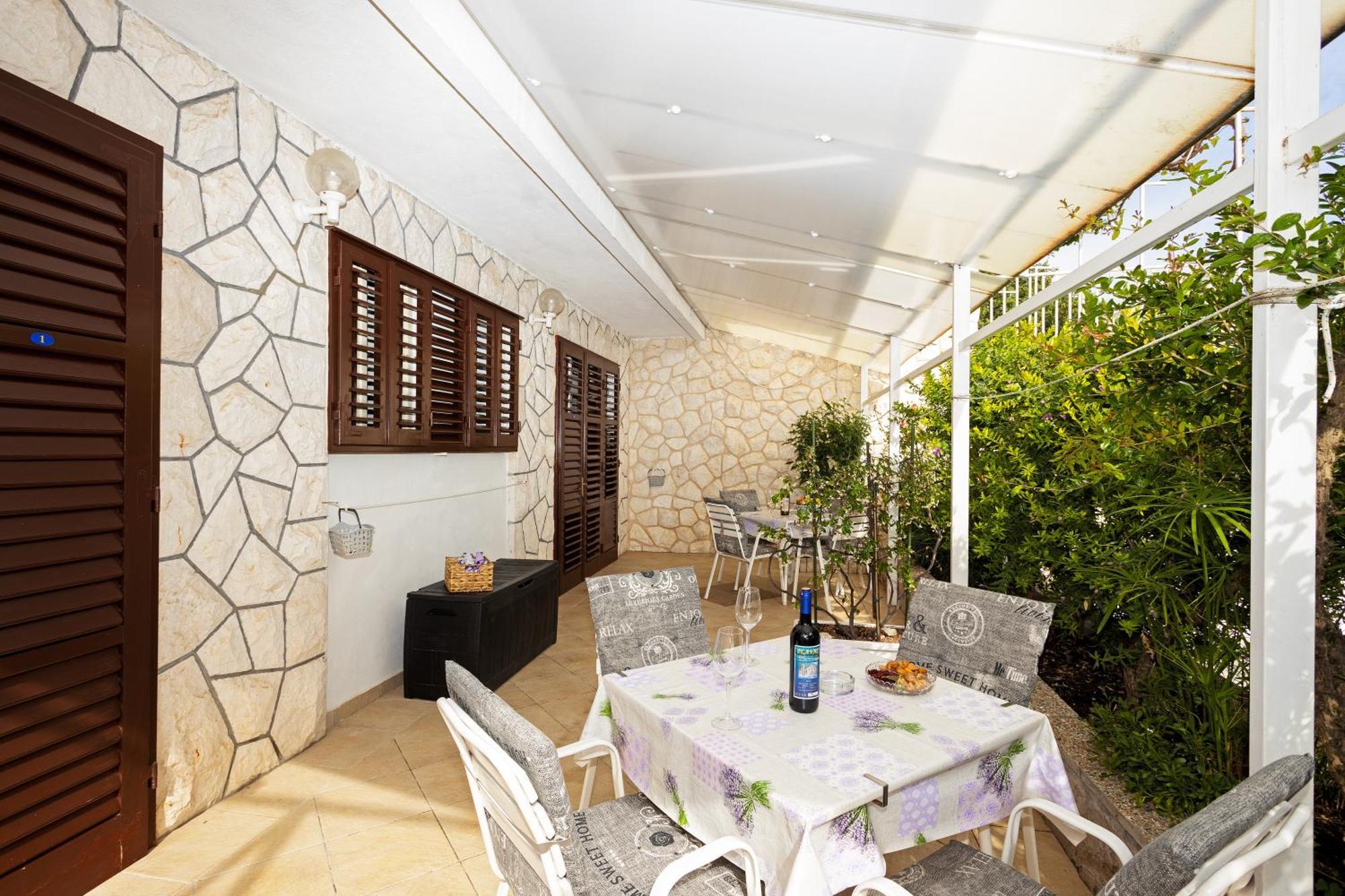 Balic Apartments - Zf Hvar Hvar Town Esterno foto